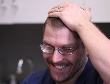 dentist-happy-with-dentrolux